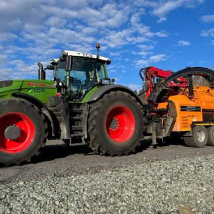 Claas Xerion 4000 and Doppstadt Hacker 812Q - TCS