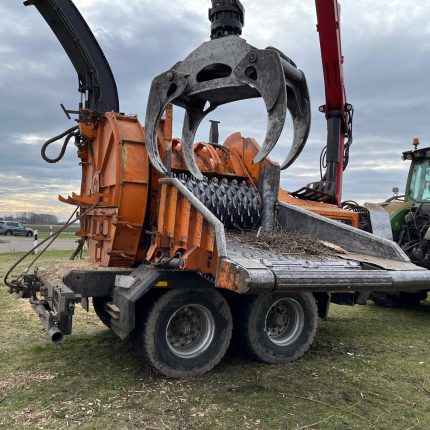 Claas Xerion 4000 and Doppstadt Hacker 812Q - TCS
