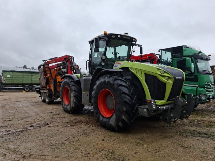 Claas Xerion 4000 and Doppstadt Hacker 812Q - Image 7