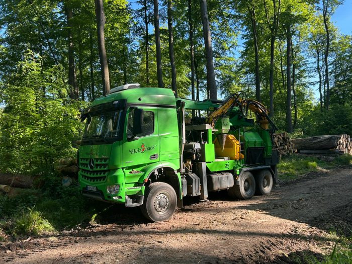 IMG-20250514-WA0023 Holzhackmaschine Heizohack HM 14-860 KL – Bild 1